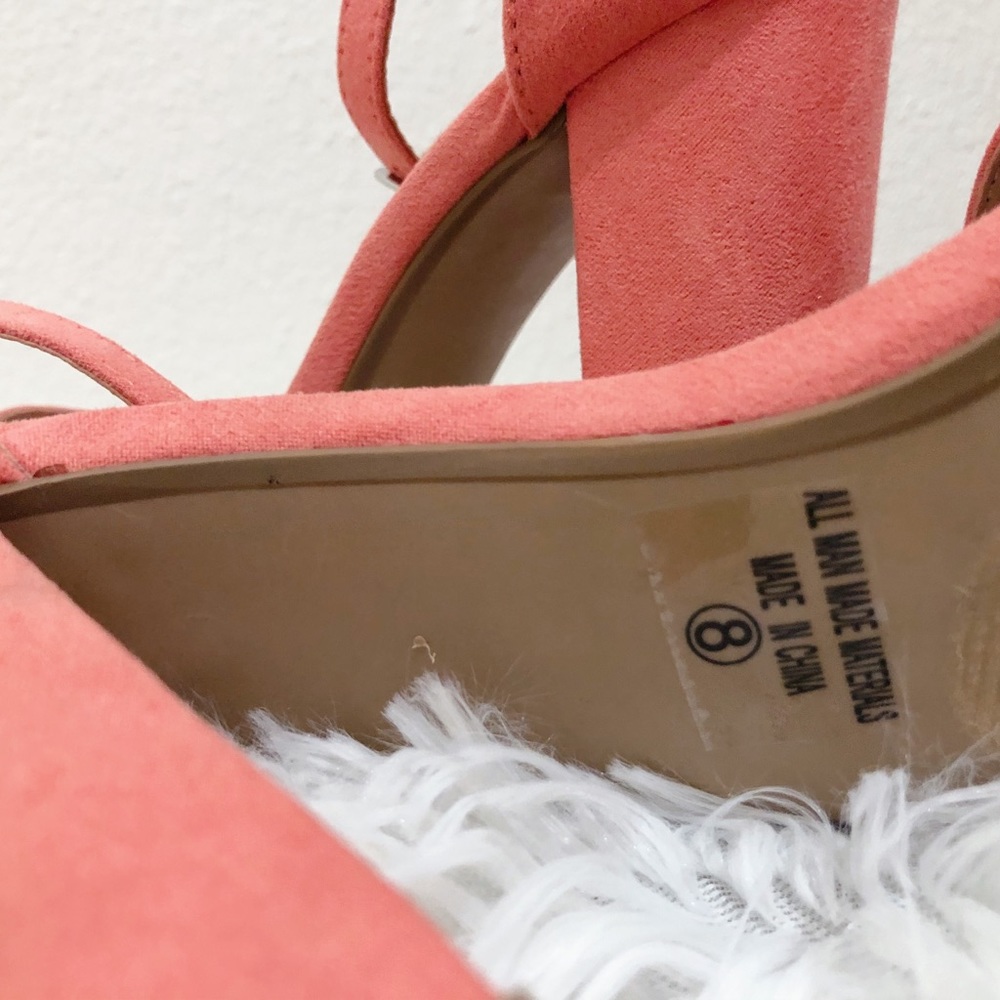 Pink Heels - Picture 5 of 5